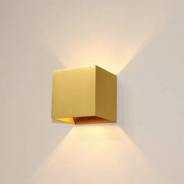 Corp de iluminat exterior Luce Gold 1003-5GLD